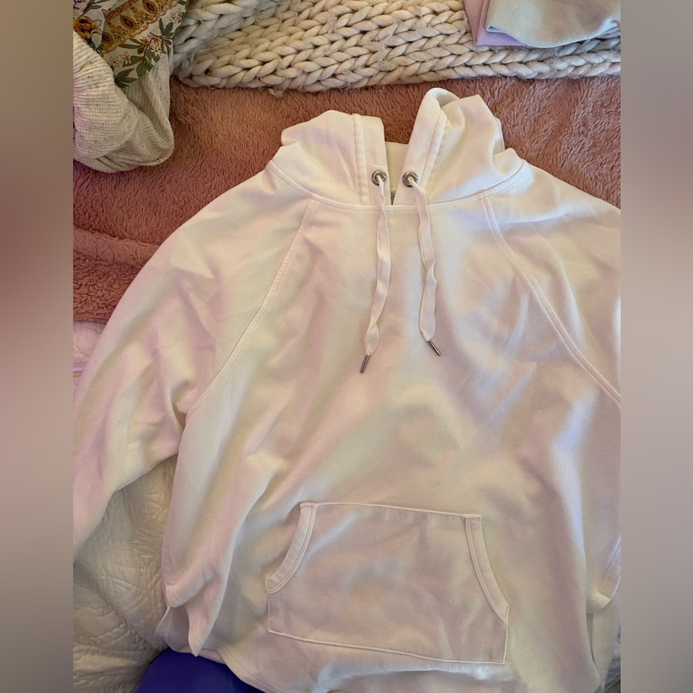 white sweatshirt